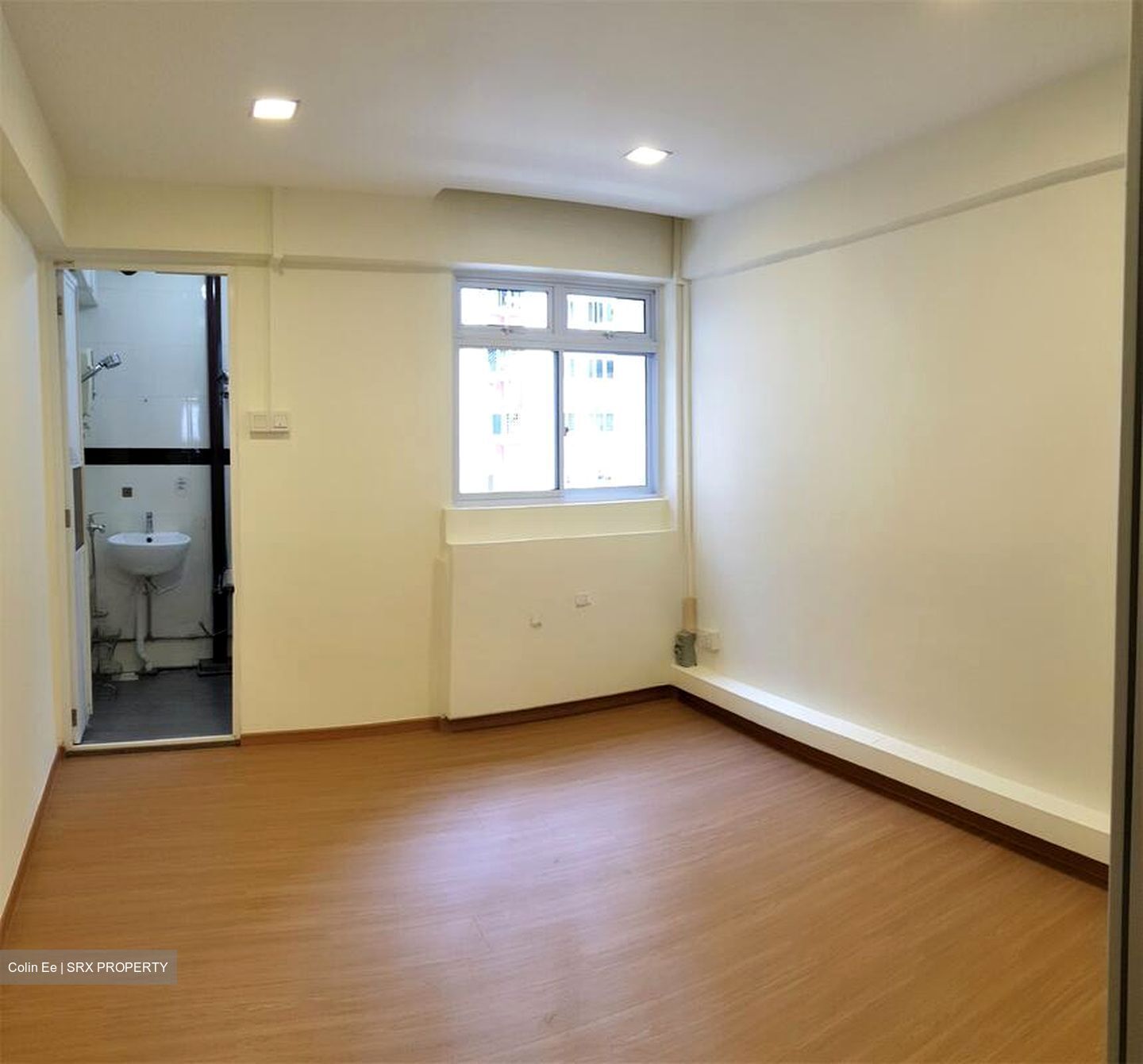 Hougang Avenue 3 (D19), Shop House #518774481